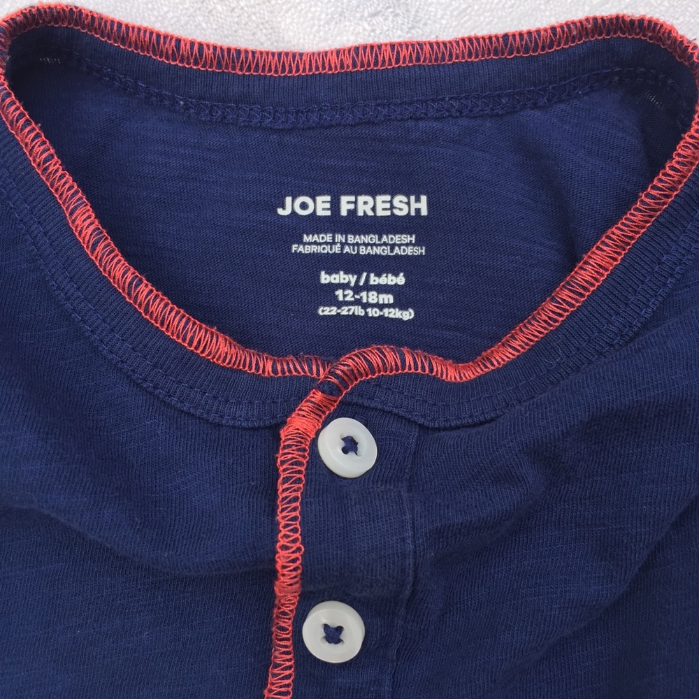 Janie and Jack Elephant Tee and Navy Blue Joe Fresh Tee Size 12 - 18 months - Picture 8 of 10